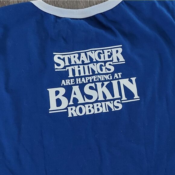 Scoops Ahoy Stranger Things Baskin Robbins Shirt M - Picture 5 of 7